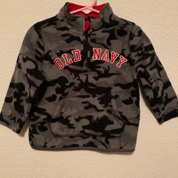 💕Old Navy Children’s Sweater - Picture 1 of 3